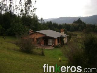 Linda Finca en La Reserva Forestal - Finca en Agua de Dios, Cundinamarca